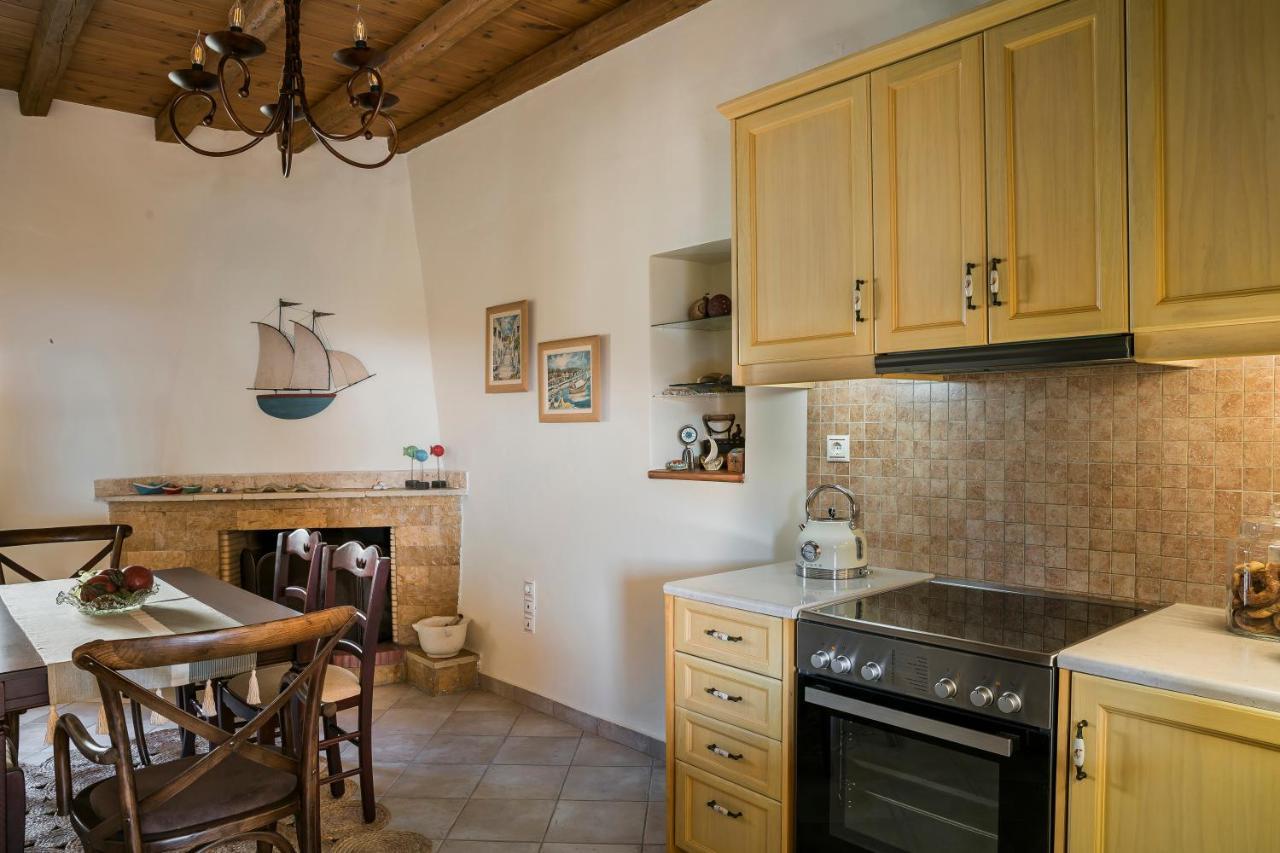 Traditional Stone House Anofli 1843 Fiskardo Kefalonia מראה חיצוני תמונה