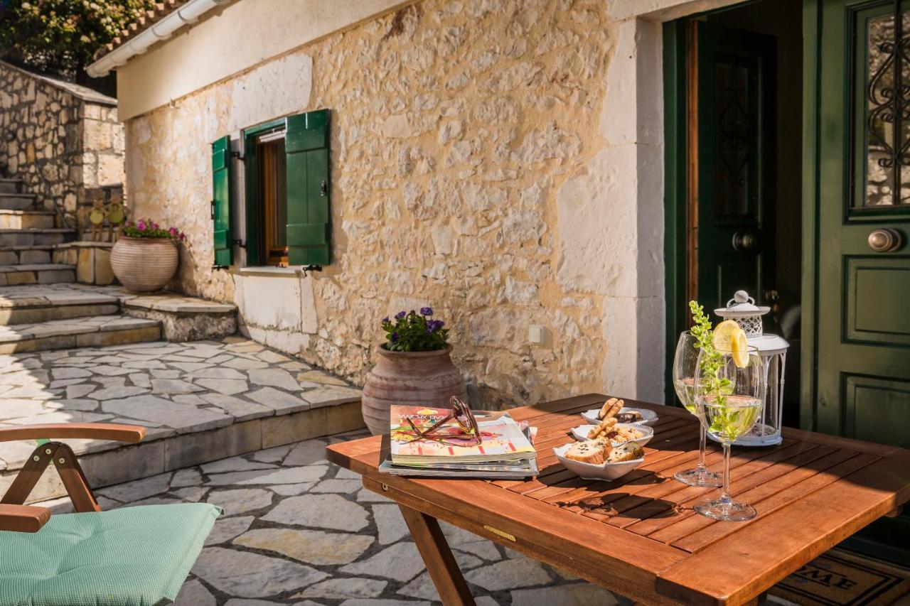 Traditional Stone House Anofli 1843 Fiskardo Kefalonia מראה חיצוני תמונה