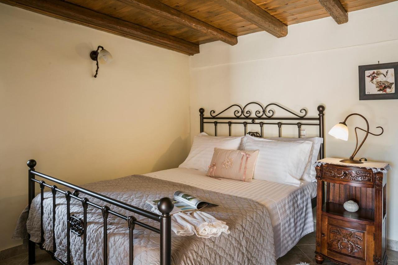 Traditional Stone House Anofli 1843 Fiskardo Kefalonia מראה חיצוני תמונה