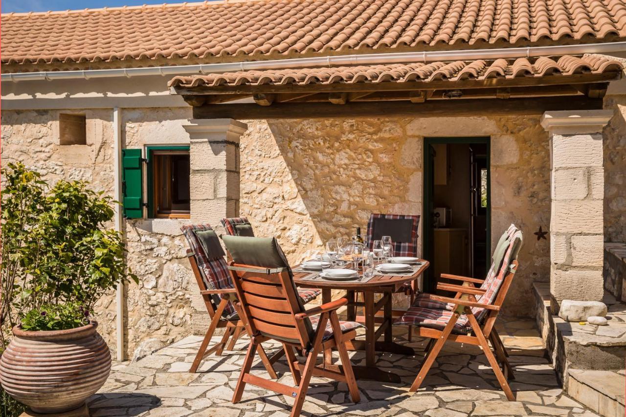 Traditional Stone House Anofli 1843 Fiskardo Kefalonia מראה חיצוני תמונה