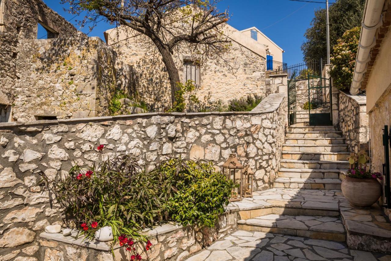 Traditional Stone House Anofli 1843 Fiskardo Kefalonia מראה חיצוני תמונה